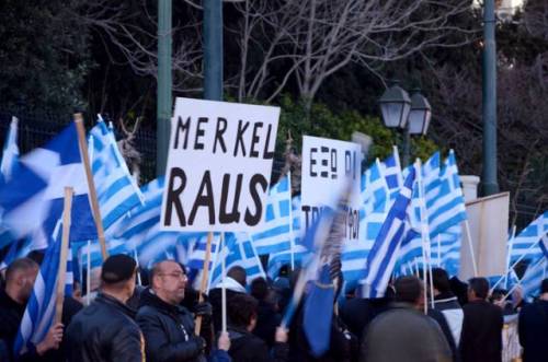 merkel__raus__article