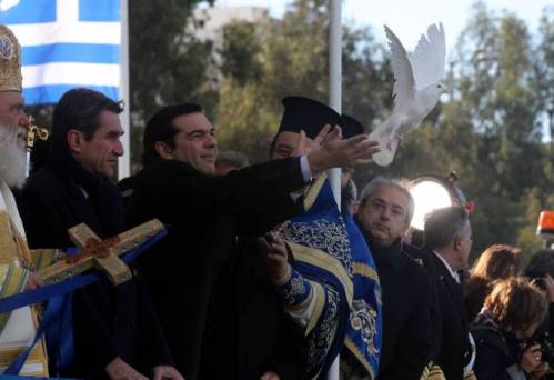 tsipras-peristeri__article